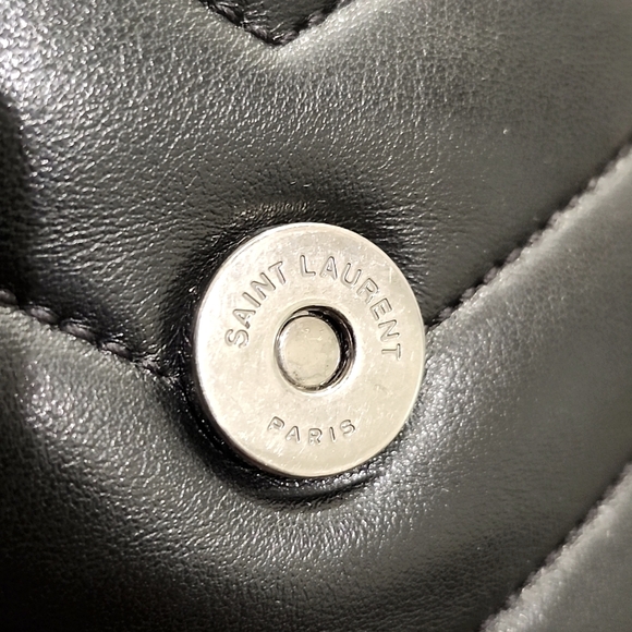 Saint Laurent Loulou Medium Bag - Picture 12 of 16